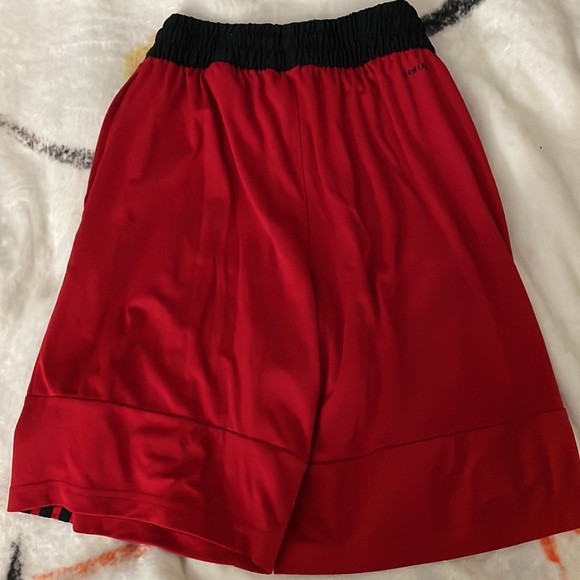 Adidas shorts - Picture 3 of 3